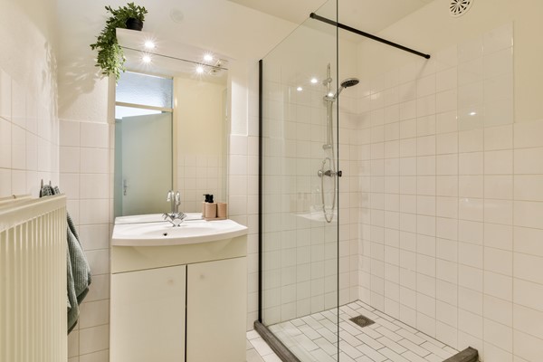 Medium property photo - Bocholtstraat 66, 1066 ML Amsterdam